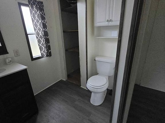 4th image of 72549 S 322nd Way #32