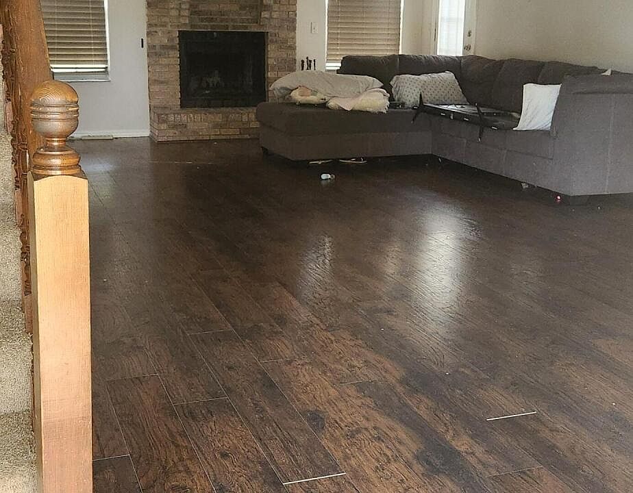 2nd image of 8470 SAND POINT Drive E