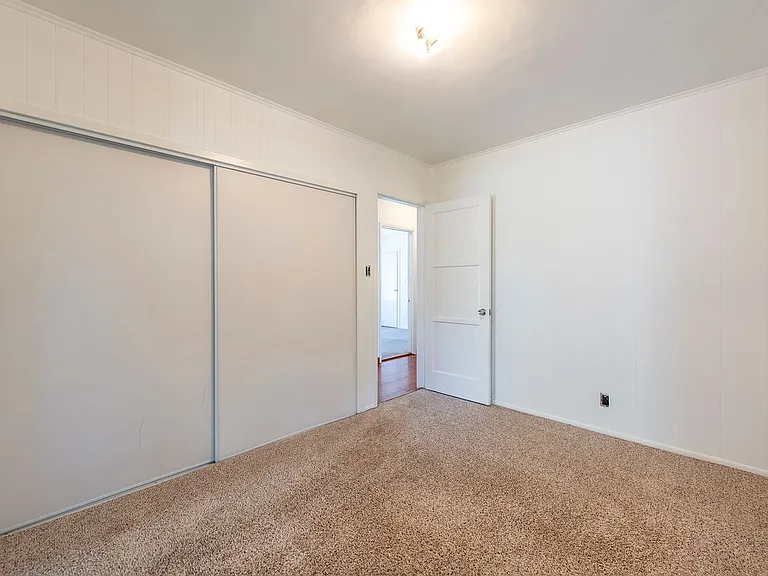 501 Kansas St — Photo 21