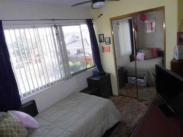 2041 Morena Blvd — Photo 4