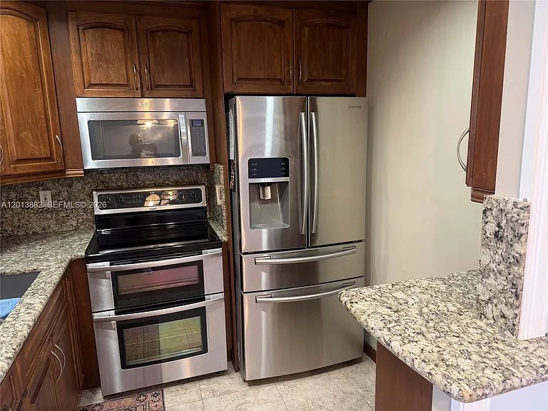 170 Cypress Club Dr #733 — Photo 7