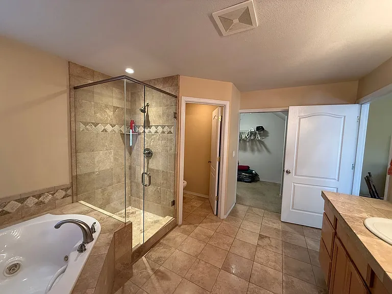 20997 Spinnaker St — Photo 15