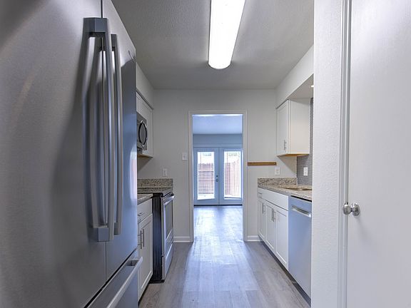 4th image of 9009 N Plaza Ct #140-140-140