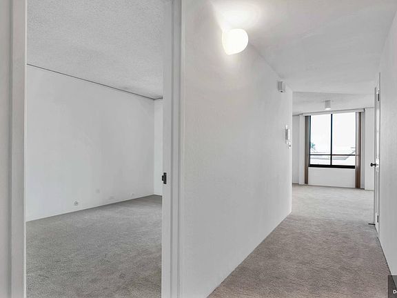 4th image of 150 Lombard St APT 105