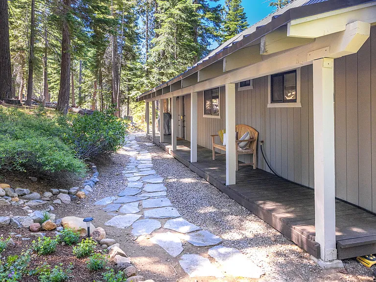 760 Rawhide Dr — Photo 25