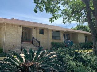 3503 Packsaddle Dr, Horseshoe Bay, TX 78657