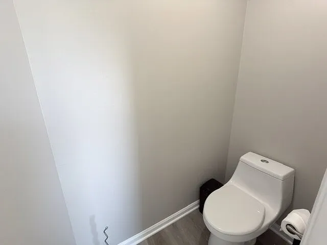 8 Melrose Ct — Photo 47