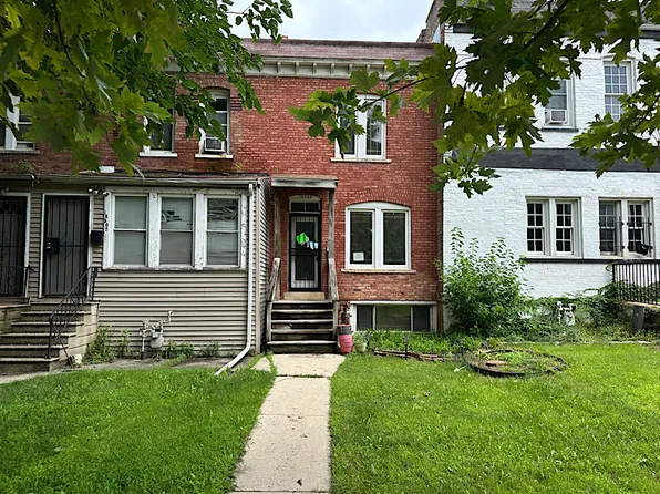 10509 S Corliss Ave, Chicago, IL 60628