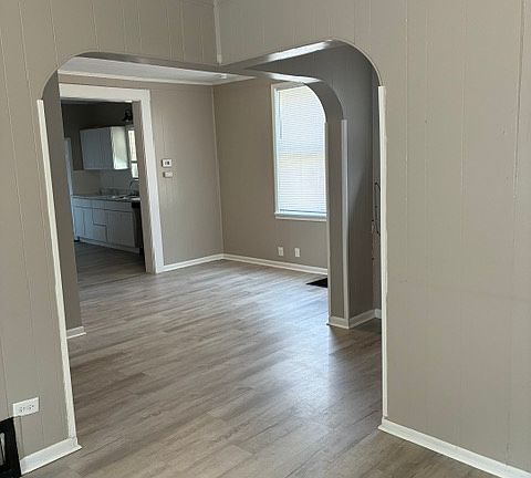 3rd image of 2815 Olive St