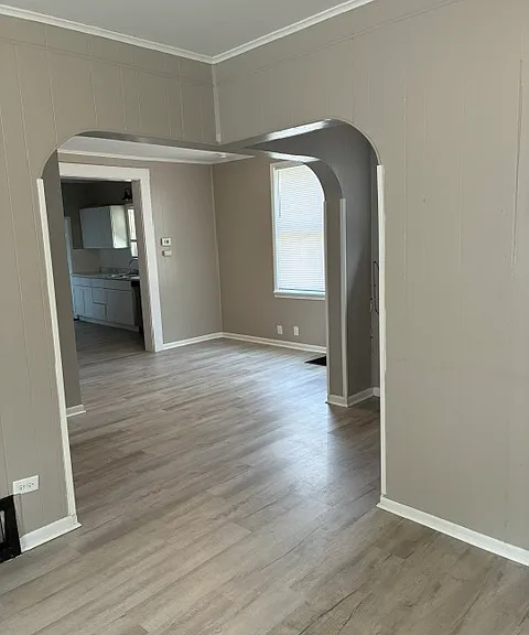 2815 Olive St — Photo 3