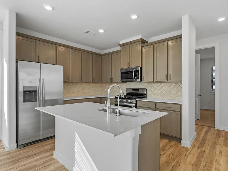 3235 Loam Ln — Photo 13