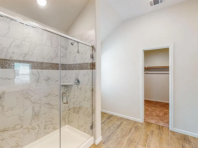 5809 Sandown Dr — Photo 23