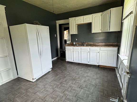 5th image of 4215 Shreve Ave Floor 2