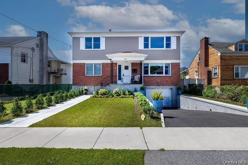 3 bed, 2.5 bath, 2113 sqft, $5,500 — Photo 1