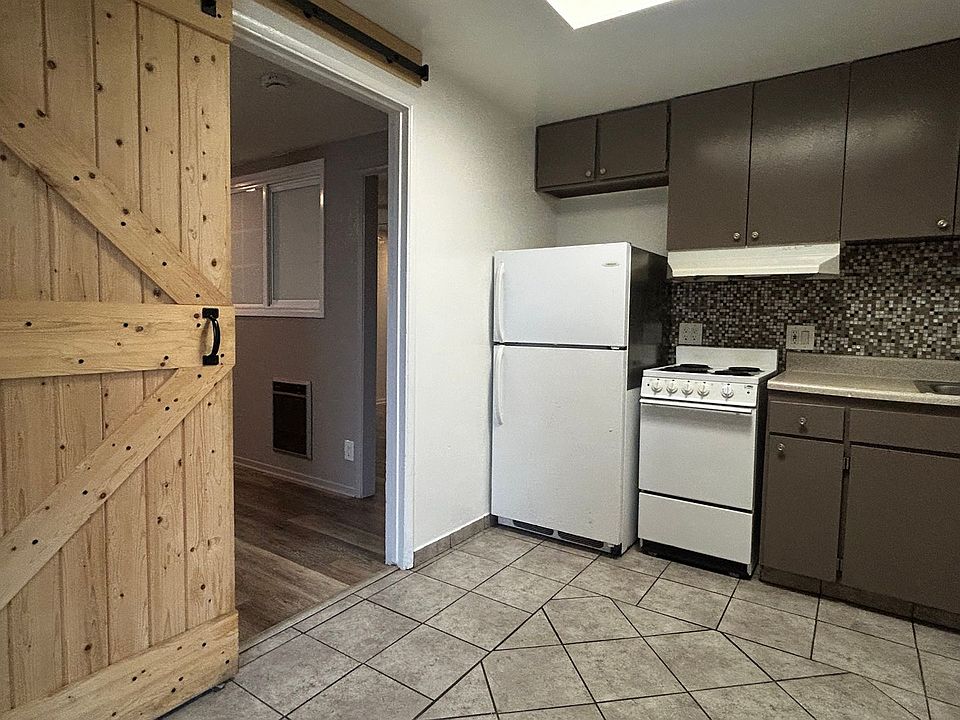 1st image of 13501 Inglewood Ave APT A