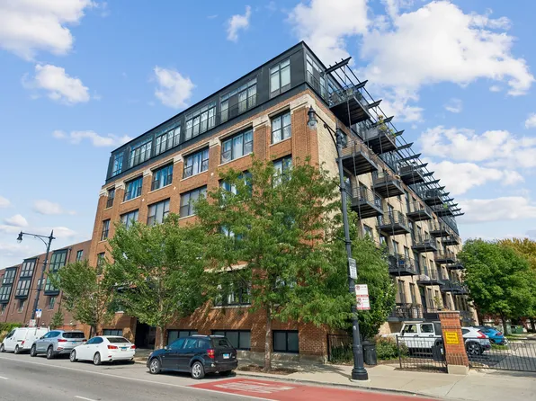 2911 N Western Ave APT 111, Chicago, IL 60618