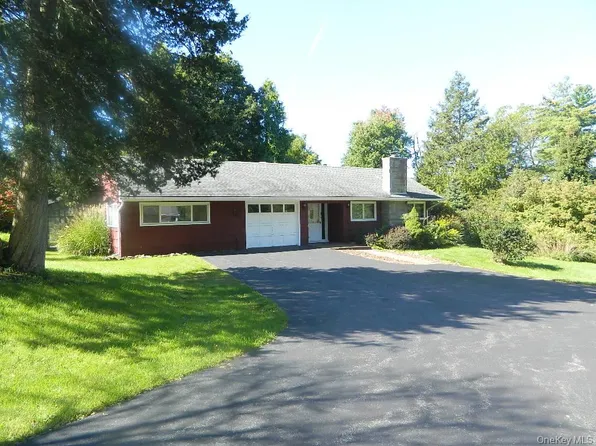 107 Orchard Lane, Hopewell Junction, NY 12533