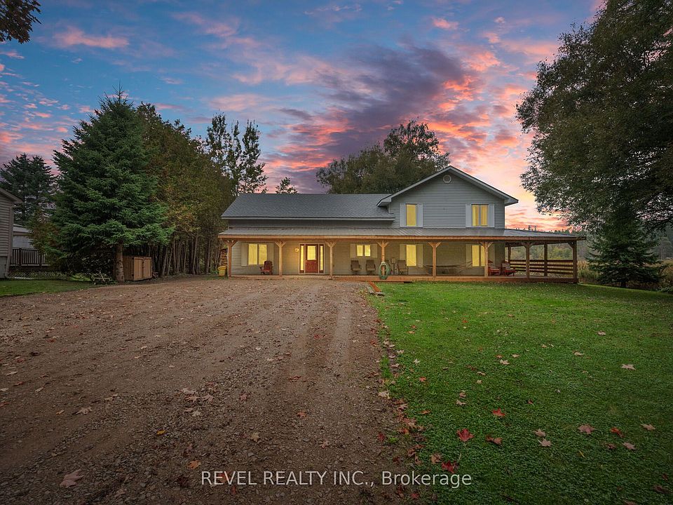 1st image of 8 Scott Cres