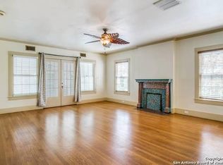 235 E Huisache Ave #1202, San Antonio, TX 78212