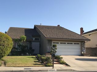 2106 Foothill Dr, Fullerton, CA 92833