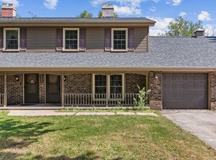 1505 Olde Hickory Rd #S, Coralville, IA 52241