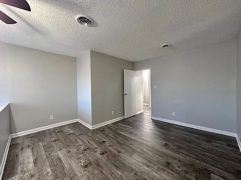 The Hammond Apartments — Photo 51