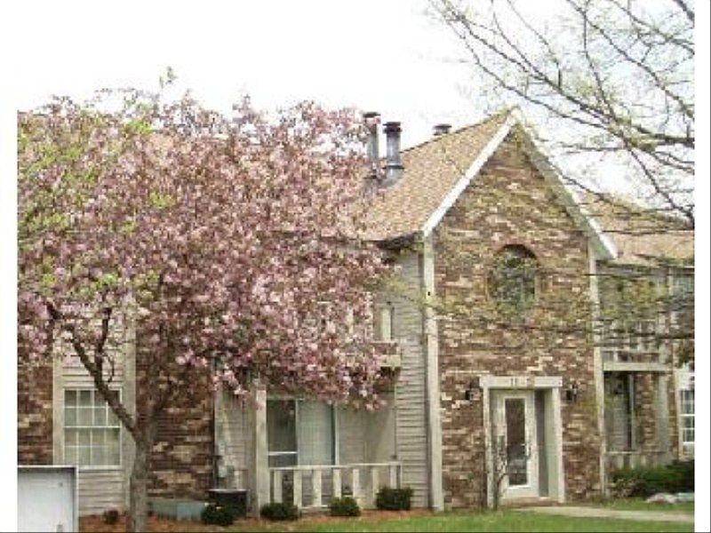 1st image of 13 Ironwood Ct
