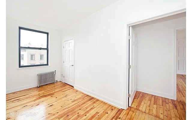 Rented by Douglas Elliman | media 16