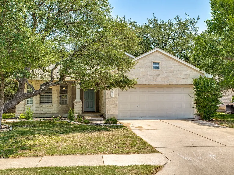 1314 Brighton Bend Ln — Photo 2