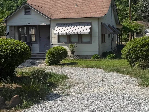 304 W Myrtle Ave, Foley, AL 36535