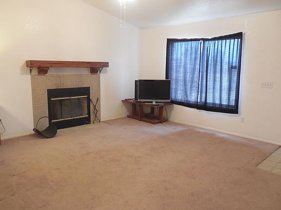 5th image of 8024 E Sherwood Ave