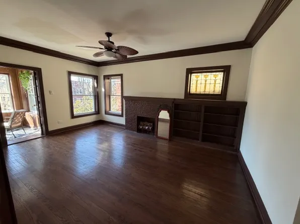 1258 W Arthur Ave #2, Chicago, IL 60626