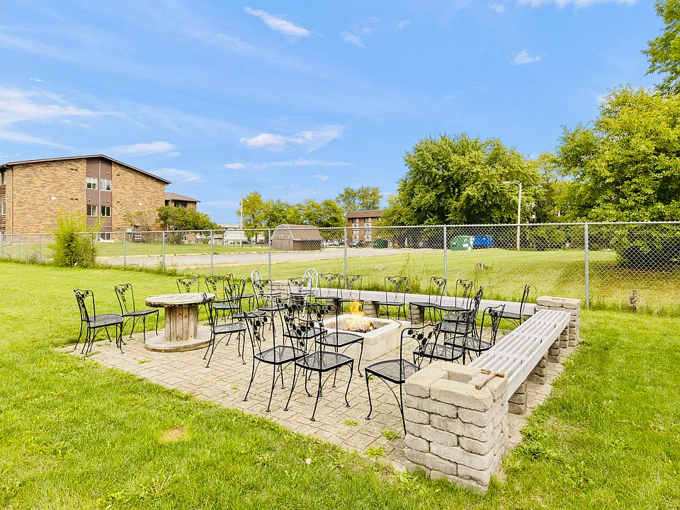 Outdoor Seating