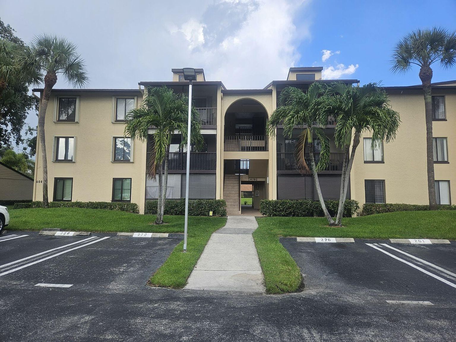 608 Sea Pine Way APT A1, Greenacres, FL 33415 MLS RX10896902 Zillow