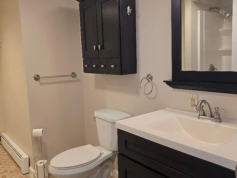 73 Middle St #2 — Photo 17
