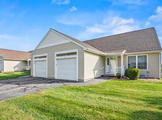 83 Hillside Village Dr UNIT 83, West Boylston, MA 01583