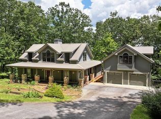 873 Laurel Ridge Rd, Cleveland, GA 30528