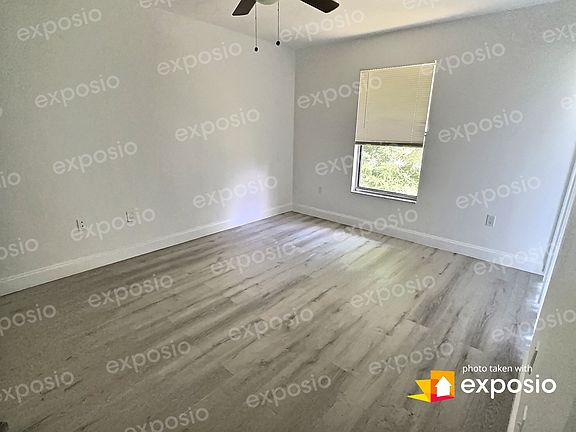 5th image of 2070 Braman Ave #17180199