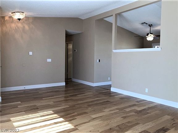5th image of 6630 Boxwood Ln