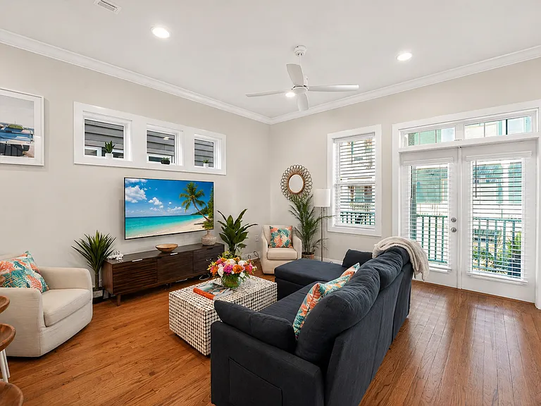 6224 Thomas Dr — Photo 14