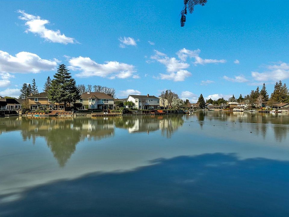 1st image of 2114 Canyon Creek Dr