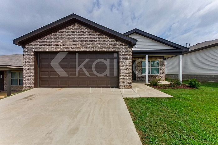 1st image of 142 Wexford Way