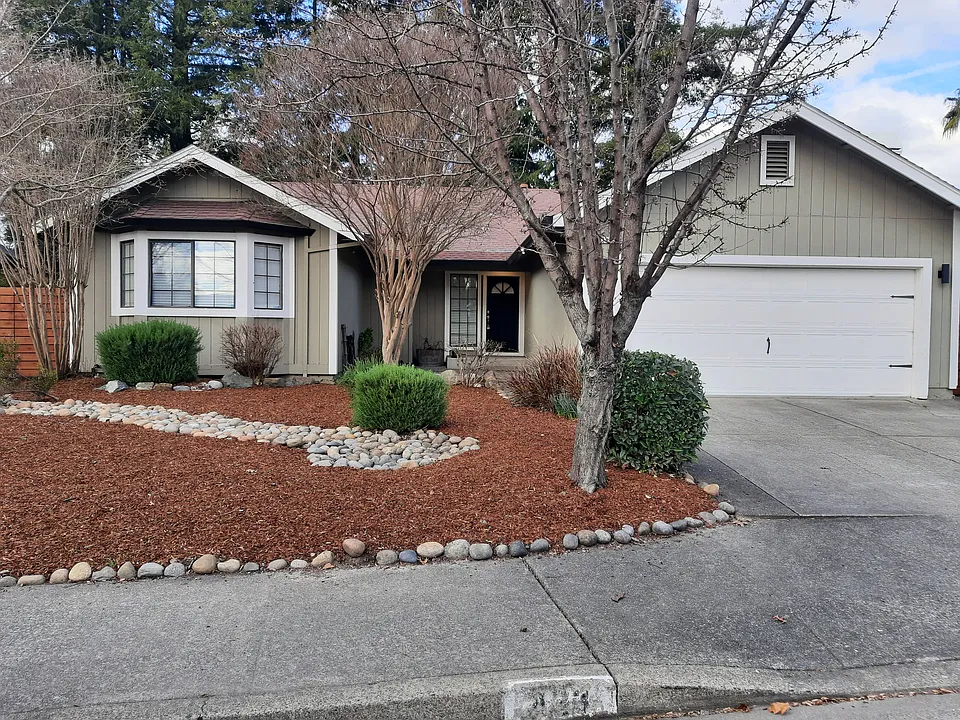 423 Wilson Ln