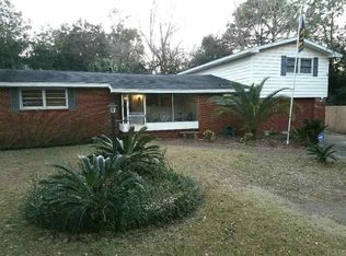 911 Kenny Dr, Pensacola, FL 32504