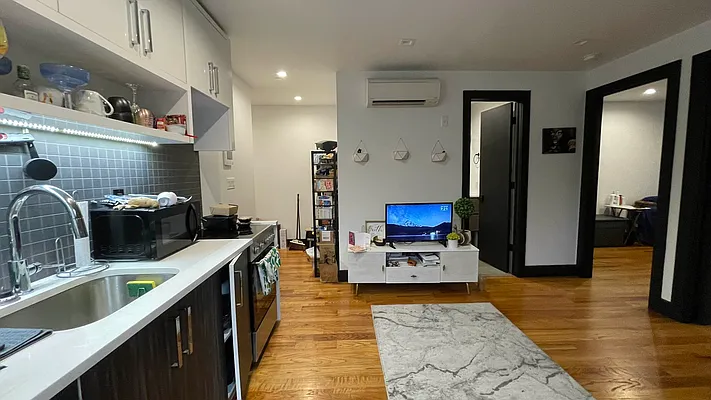 Rented by Strivers Management Group Corp (Brokerage) | media 3