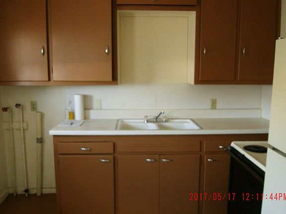 Kitchen cabinets washer hookups