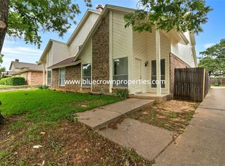 4015 Ridgebrook Dr #4017, Arlington, TX 76015