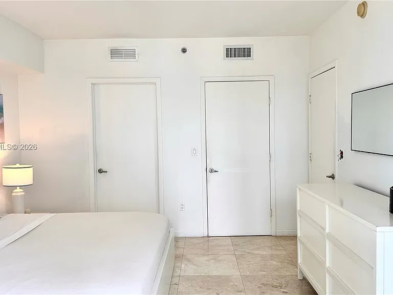 475 Brickell Ave #2512 — Photo 10