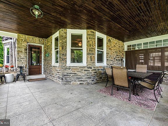 4th image of 467-69 Wigard Ave