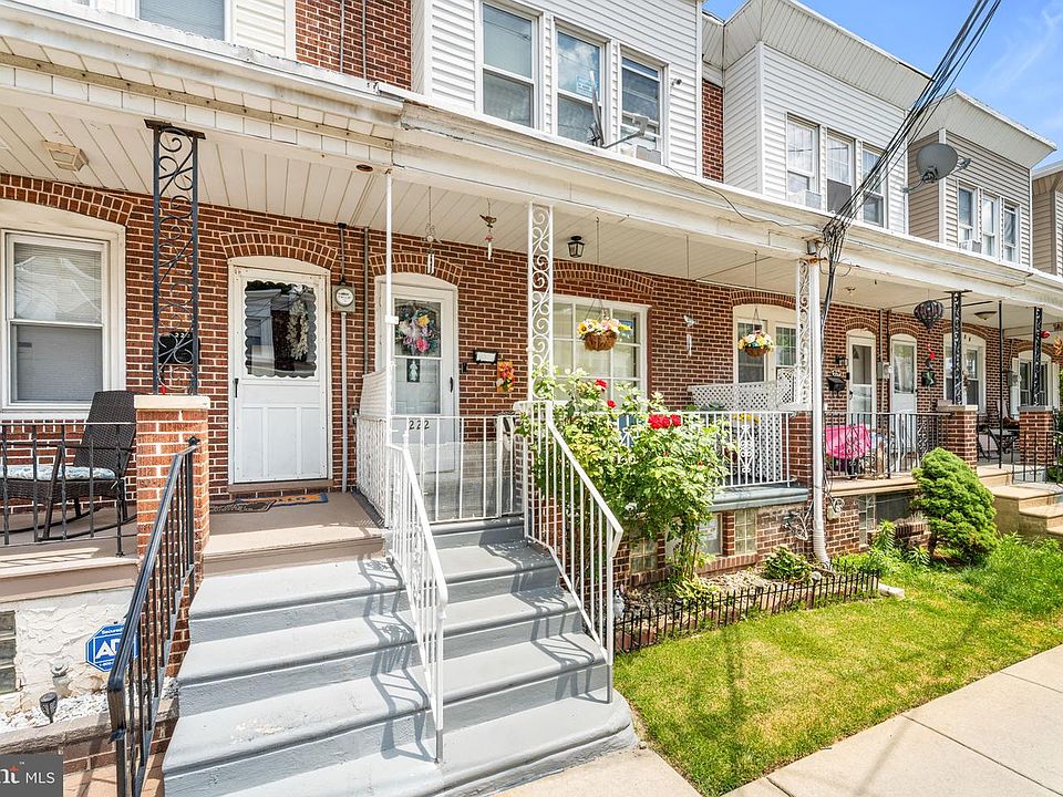 1st image of 222 Cedar Ave
